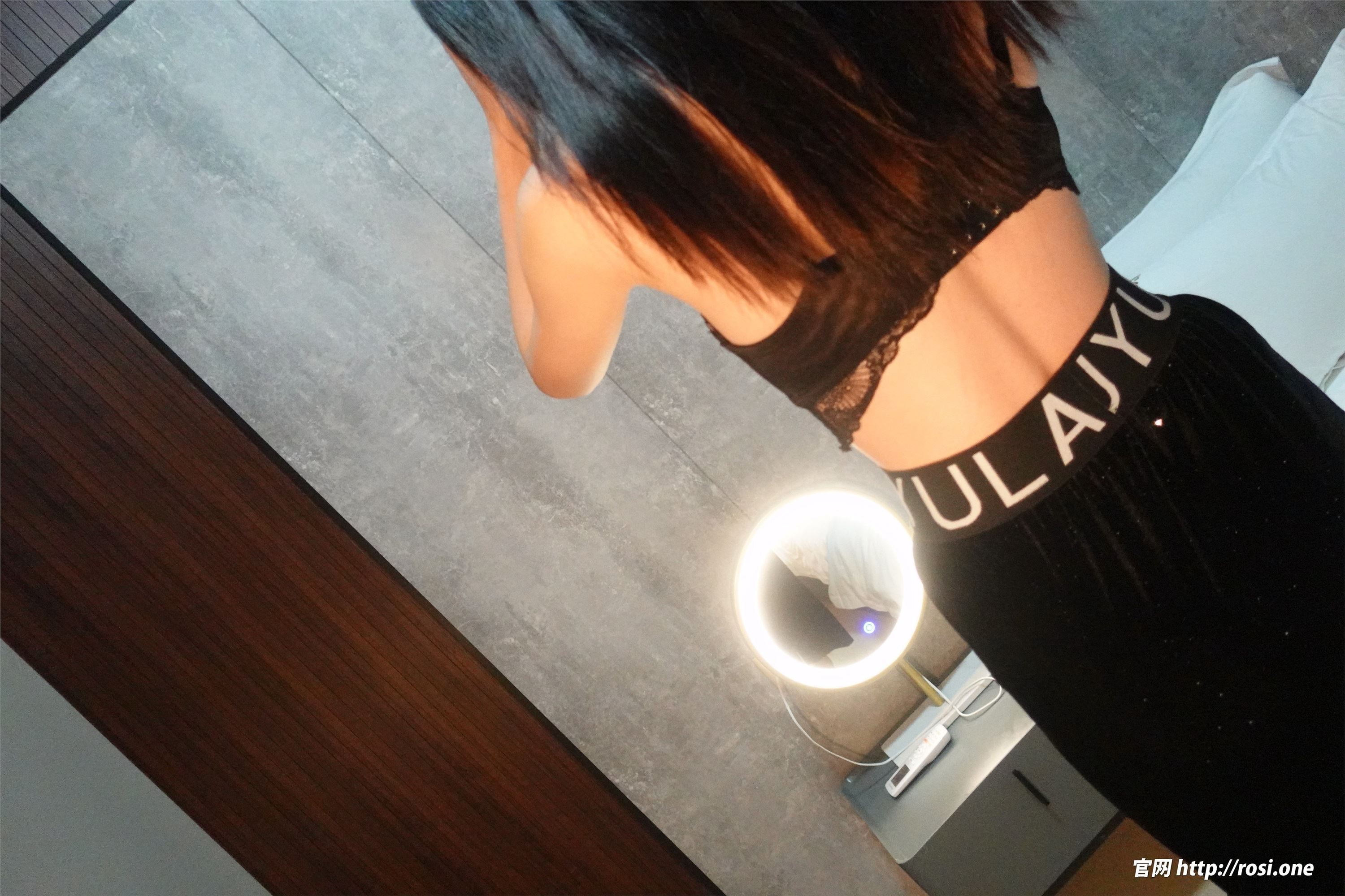 ROSI写真 2021.12.23 NO.3671